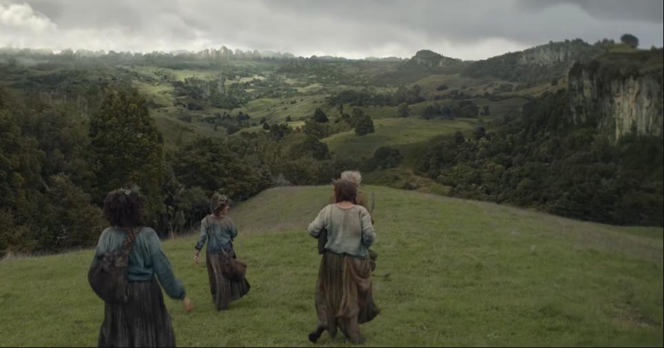 THE LORD OF THE RINGS: RINGS OF POWER Trailer Welcomes You Back To Middle  Earth! — Macabre Daily